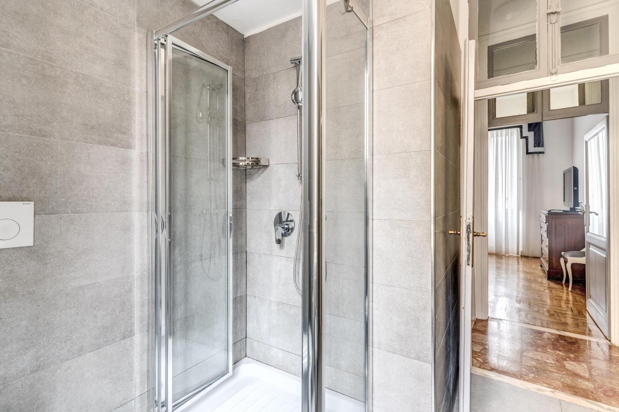 Lovely Renovated Flat By Vatican Apartment Rom